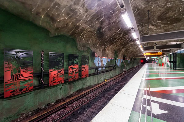 Stockholm Suède Septembre 2019 Vue Intérieure Plateforme Kungstradgarden Metro Stration — Photo