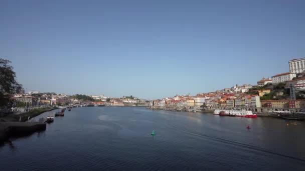 Porto Portugalia Marzec 2022 Widok Panoramiczny Rzekę Douro Centrum Miasta — Wideo stockowe
