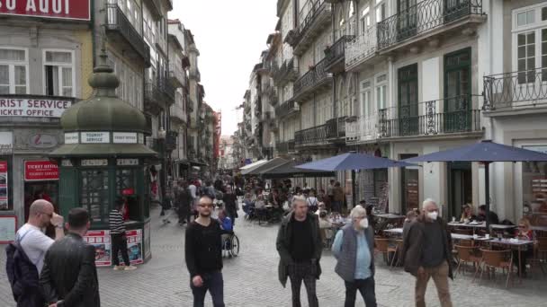 Porto Portugal March 2022 View Crowd Rua Das Flores City — Stock Video