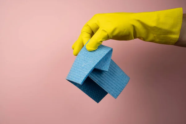 Hand Yellow Rubber Glove Holds Cleaning Sponge — Stock Photo, Image