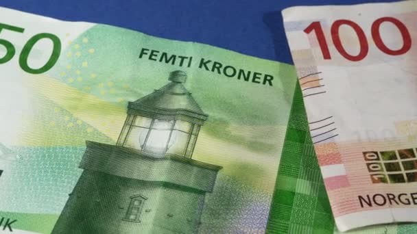 Flow Some Norwegian Krone Notes Coins — 비디오