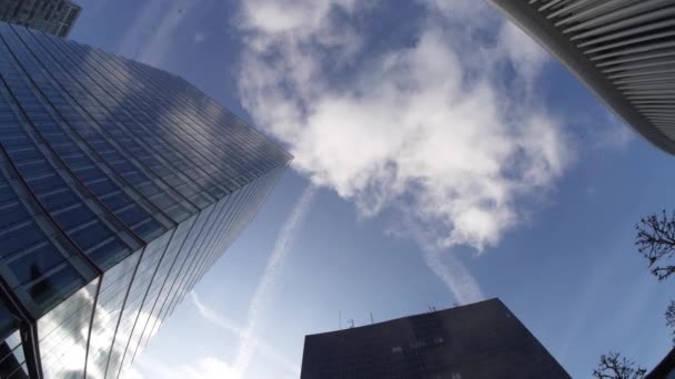 卢森堡市 2022年5月 市中心的现代摩天大楼景观 — 图库视频影像