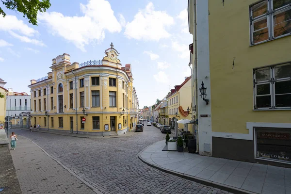 Tallin Estonia Lipiec 2022 Widok Ulice Między Starymi Budynkami Zabytkowego — Zdjęcie stockowe