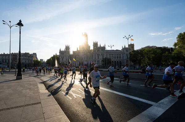 2022年9月 西班牙马德里 参加2022年马德里市中心比赛的赛跑选手 — 图库照片