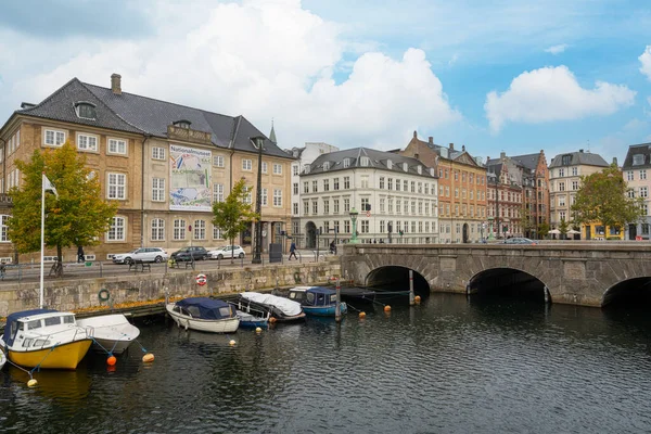 Copenhague Dinamarca Octubre 2022 Vista Los Barcos Amarrados Largo Del — Foto de Stock