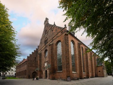 Kopenhag, Danimarka. Ekim 2022. Şehir merkezindeki Kutsal Ruh Kilisesi 'nin dış görünüşü.