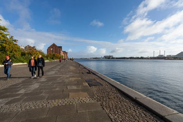 Copenhague Dinamarca Octubre 2022 Personas Caminando Por Muelle Centro Ciudad — Foto de Stock