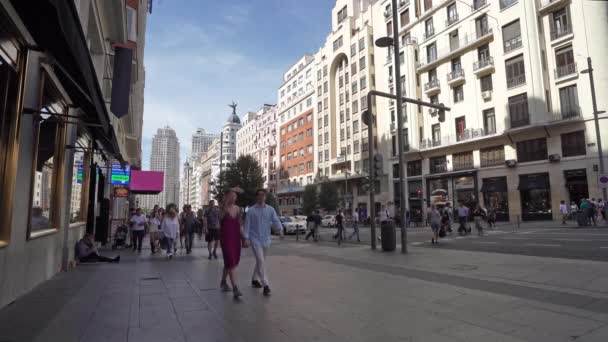 Madrid España Septiembre 2022 Vista Personas Caminando Por Calle Gran — Vídeos de Stock