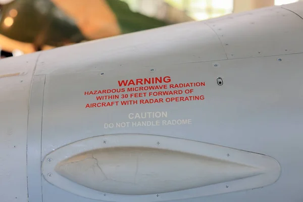 Advertencia Etiqueta Radiación Microondas Aviones Combate Modernos —  Fotos de Stock
