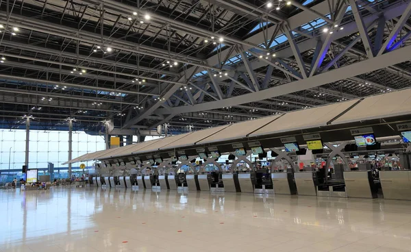 Empty Counter Check Departure Hall Terminal Suvarnabhumi International Airport Due — Stockfoto