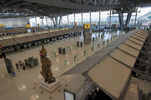 Empty Counter Check Departure Hall Terminal Suvarnabhumi International Airport Due — Stockfoto