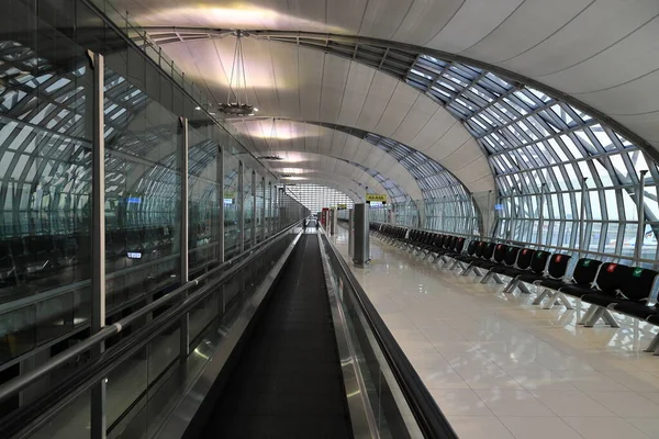 Corridoio Passerella Gate Partenza All Aeroporto Internazionale Suvarnabhumi — Foto Stock