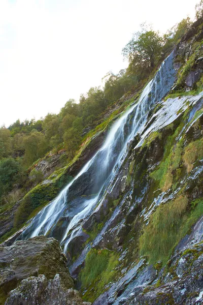 Die Majestätische Wasserkaskade Des Powerscourt Waterfall Des Höchsten Wasserfalls Irlands — Stockfoto