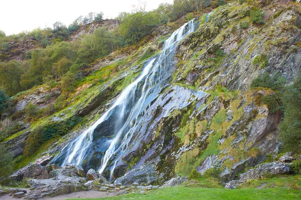 Величезний Водяний Каскад Водоспаду Powerscourt Найвищого Водоспаду Ірландії Віклоу Ірландія — стокове фото
