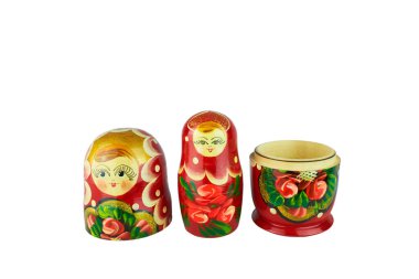 geleneksel Rusça matryoshka bebek beyaz arka plan üzerinde