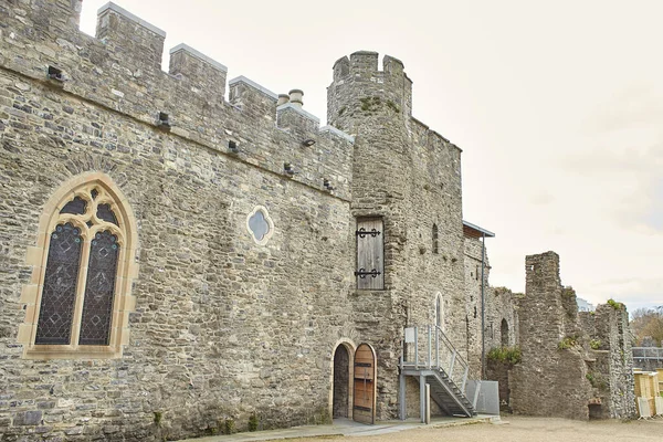 Swords Castle Είναι Ένα Ιστορικό Κτίριο Που Βρίσκεται Στο Swords — Φωτογραφία Αρχείου