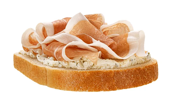 Toast con prosciutto isolato su bianco — Foto Stock