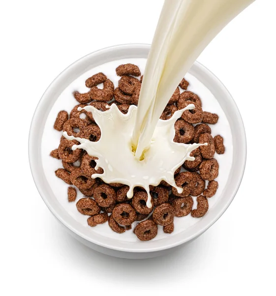 Schokolade Maisringe Mit Einströmender Milch Isoliert Auf Weißem Hintergrund Draufsicht — Stockfoto