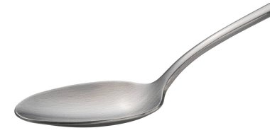 Metal kaşık kırpma yolu ile beyaz arkaplanda izole edildi, tam derinlik