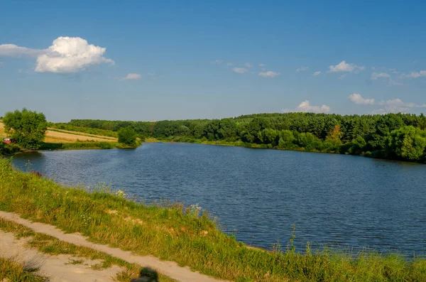 Small Lake Forest Outdoor Recreation — Stock Photo, Image