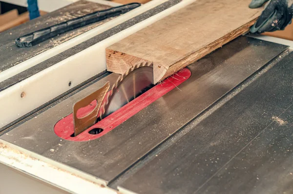 Cutting Board Circular Saw Carpentry Workshop Close — Foto de Stock