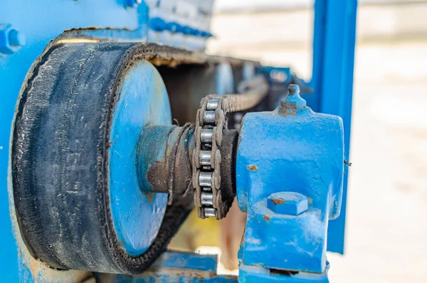 Chain Transmission Chain Old Equipment Industrial Background Worn Chain Device — Stockfoto