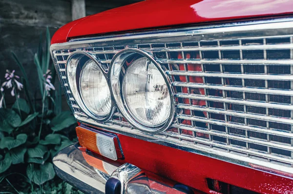 Headlights Red Car Close Front Old Red Lada Car Blurred — Stock Photo, Image