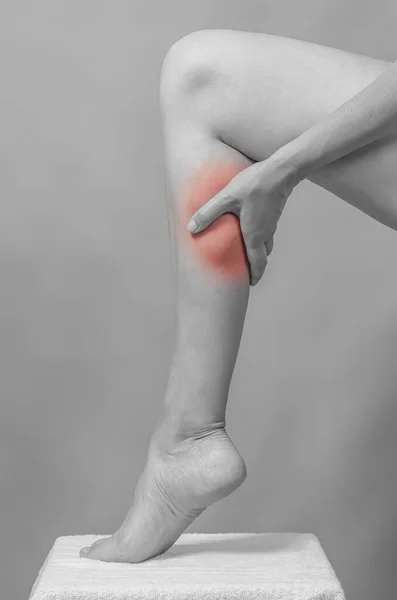 Long Female Bare Leg Bent Knee Woman Hand Touches Her — Stok fotoğraf