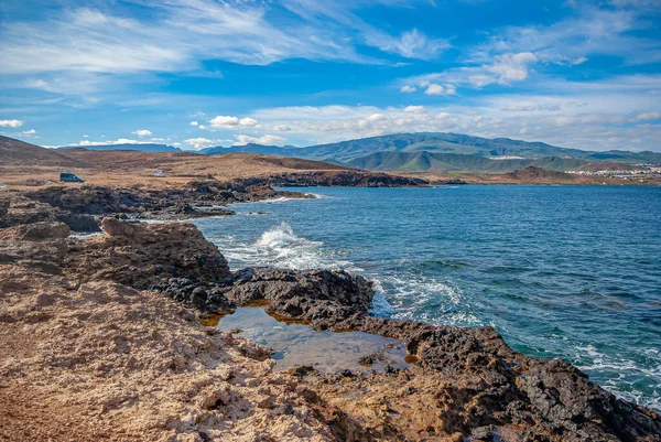 Bay Sand Emerald Ocean Beach Mountains Canary Islands Spain Vacation — Stock Photo, Image
