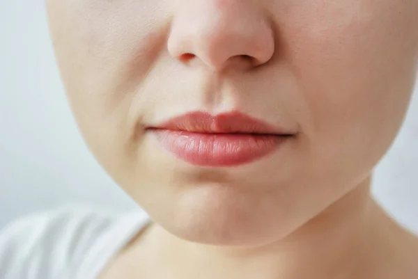 Natuurlijke Lippen Van Een Jong Meisje Prachtige Mondvorm — Stockfoto