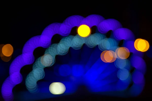 Bokeh Desfocado Colorido Resumo Contexto Das Guirlandas Festivas Incluídas Lâmpada — Fotografia de Stock