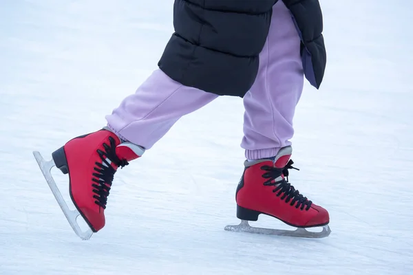 Buz Pateni Pistinde Ayaklar Kış Sporu Eğlence — Stok fotoğraf