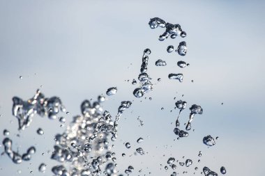 # Gökteki çeşmenin suyu #