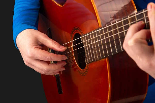 Руки Музиканта Який Грає Класичній Гітарі — стокове фото
