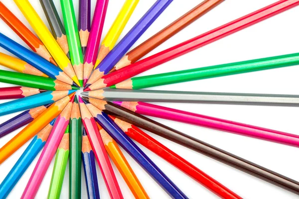 Beyaz Arka Plan Üzerine Çizim Yapmak Için Renkli Kalemler Sanatsal — Stok fotoğraf