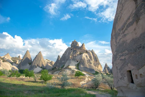 Volcanic Rocks Limestone Cliffs Cappadocia Valley Turkey Tourism Travel Geology — ストック写真