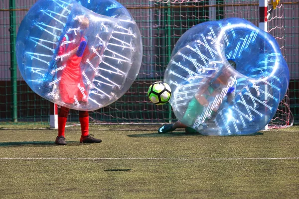 Jogo Bola Futebol Esferas Transparentes Infláveis Esportes Entretenimento Recreação Ativa — Fotografia de Stock