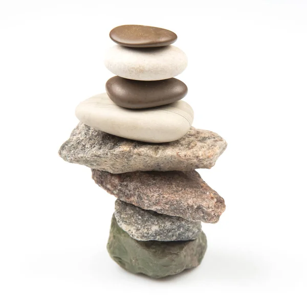 Pirámide Piedras Apiladas Sobre Fondo Blanco Estabilización Equilibrio Vida —  Fotos de Stock