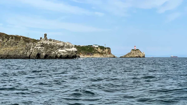 Coastal Steep Cliffs Lighthouse — Stock Photo, Image