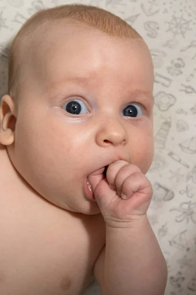 Cute Three Month Old Baby Eating His Hand Teething — Stock Photo, Image