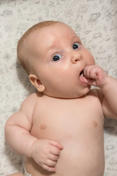 Cute Three Month Old Baby Eating His Hand Teething — Fotografia de Stock