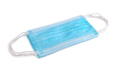 Hastalıkları önlemek için tıbbi maskeler, Coronavirus, kirli hava, grip, hava kirliliği, beyaz arka planda izole edilmiş dünya kirliliği, klipsleme yolu.