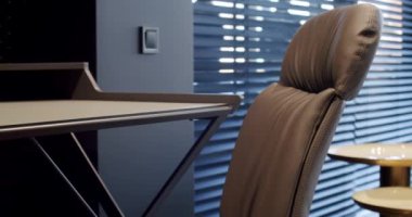 Rahat çalışma odasında minimalist deri koltuklu modern ahşap çalışma masası. Oda palmiyesi dekoru. Minimalist siyah panjurlar. Beauty Interior 'da yatak odası aksesuarı, deri koltuk ve modern masa..