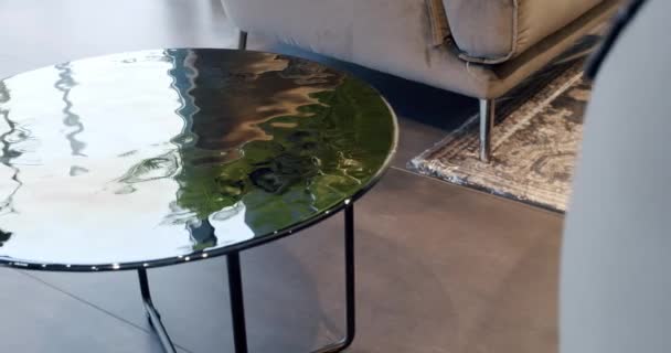 Table Ronde Moderne Verre Dans Salon Table Basse Ronde Minimaliste — Video