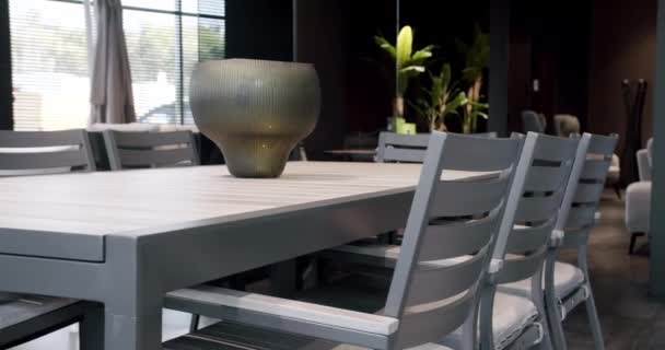 Móveis Verão Preto Terraço Com Cadeira Minimalista Mesa Mobiliário Para — Vídeo de Stock