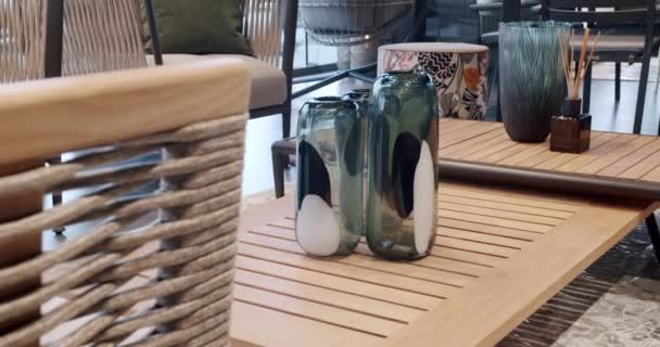 Zomerterras Meubels Met Minimalistische Stoel Tafel Meubilair Voor Tuin Moderne — Stockvideo