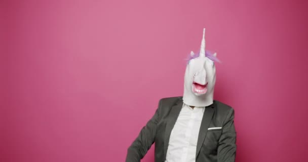 Man Unicorn Mask Making Funny Gestures Business Man Unicorn Mask — Vídeo de stock
