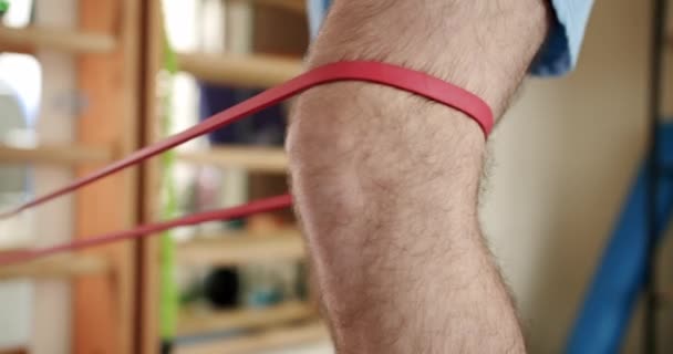 Physiotherapy Program Leg Tied Elastic Band Rehabilitation Medical Injuries Leg — Stockvideo