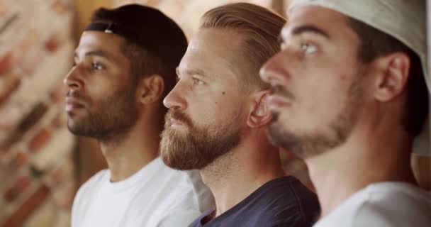 Fotbaloví Fanoušci Zpívají Národní Hymnu Před Zápasem Sportovním Baru Fanoušci — Stock video