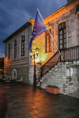 Night Polygyros, Halkidiki 'nin yönetim merkezidir. Yunanistan